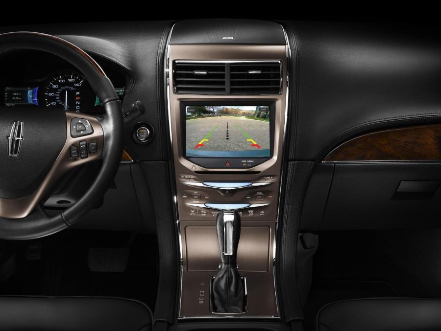  Lincoln MKX 2013 года  (фото 3 из 19)